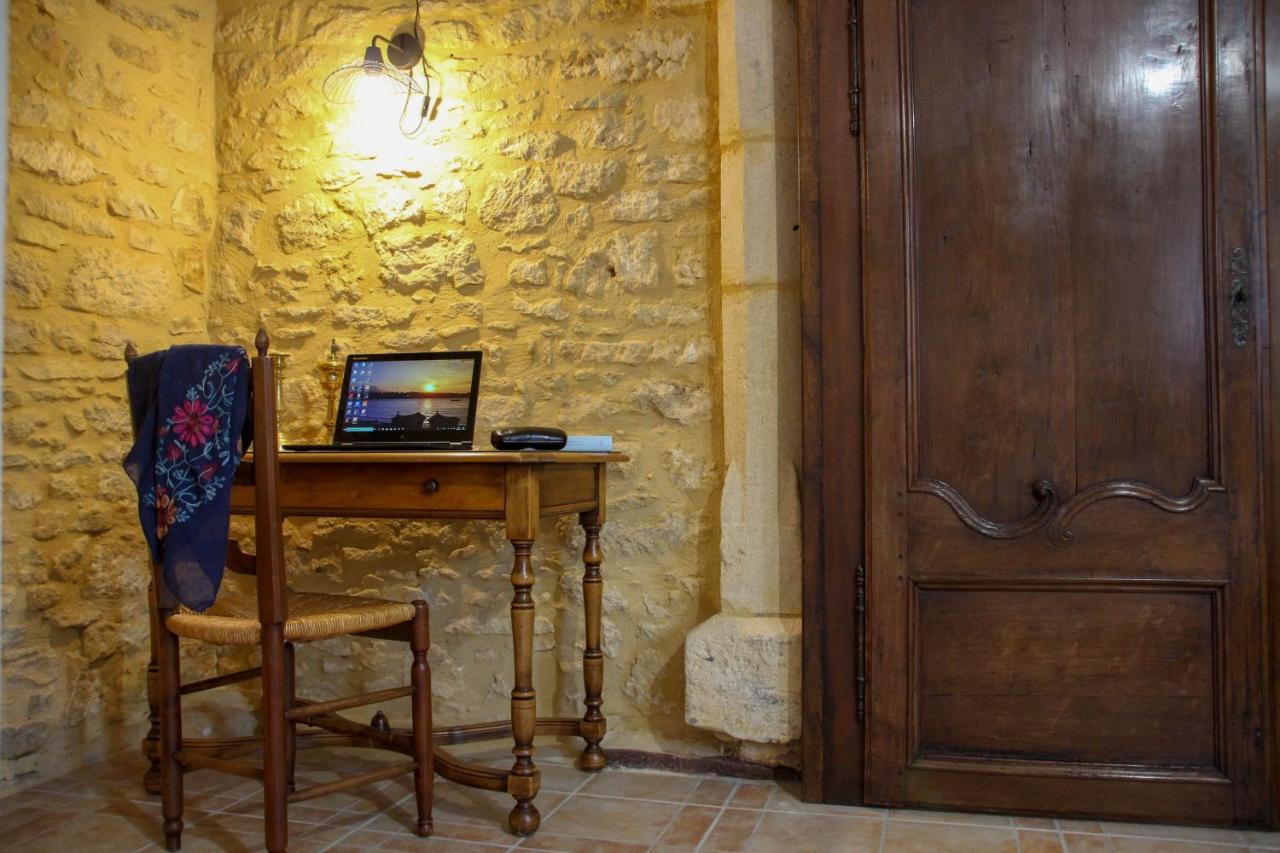 Aux Bories De Marquay, Chambres D'Hotes B&B Avec Piscine Et Spa Pres De Sarlat المظهر الخارجي الصورة